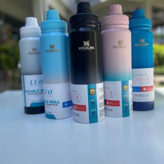 Botellas Stanley de 800ml bicolor con tapa a rosca