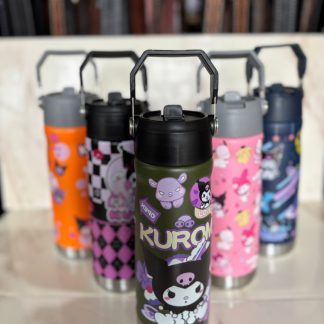 Botella animada de 650 con agarre y pico clásico