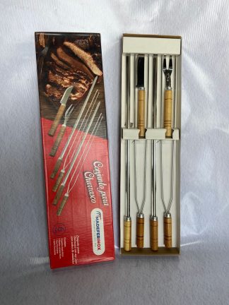 Set parrillero en caja, material de acero inoxidable y mango de madera gruesa