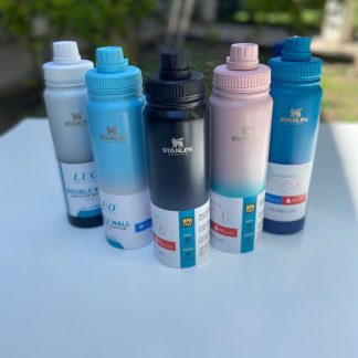 Botellas térmicas de 800ml con pico a rosca bycolor, súper lindas!!