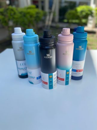 Botellas térmicas de 800ml con pico a rosca bycolor, súper lindas!!