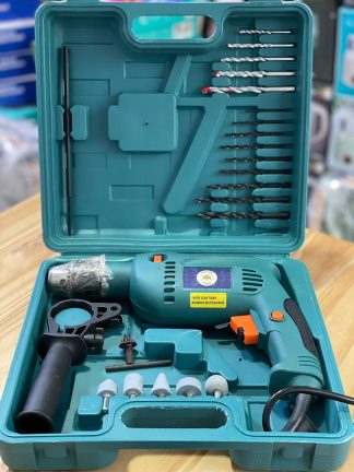 Taladro con accesorios