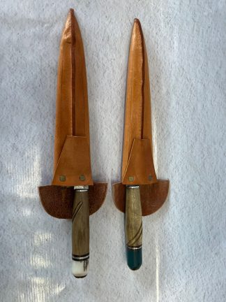 Cuchillo campero 24cm Hoja de disco arado Vaina de cuero Puntera de bronce