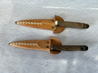 Cuchillo campero 18 cm Hoja de disco arado Vaina de cuero Puntera de bronce