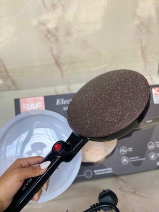 Panquequera electrica marca RAF Antiadherente Cuenta con un plato