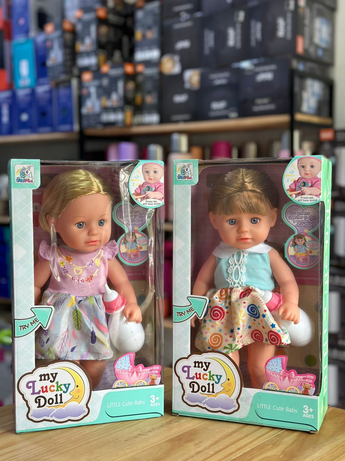 Muñeca con biberón