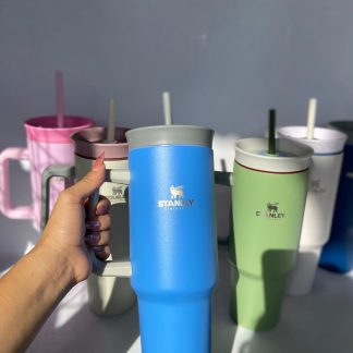 Hoppy 1.2L Stanley con sorbete clasicos