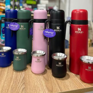 Combo media manija Stanley de colores de 1l con mate y bombilla