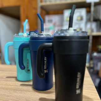 Taza Stanley Hoppy de 900ml con sorbete de metal
