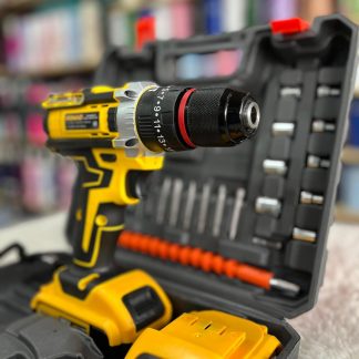 Kit de taladro Incluye 2 baterias Cuenta con luz led para iluminacion del area
