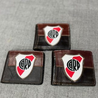 Billetera de river con portatarjeta y broche