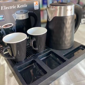 Nuevo set Pava eléctrica, 2 tazas de cerámica y Bandeja Organizadora 1500W 2L