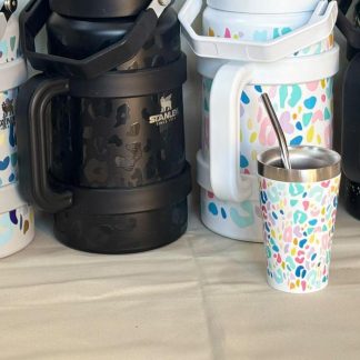 Los más hermosos Galón estampados 2ltrs Incluye vasito, bombilla y sorbete