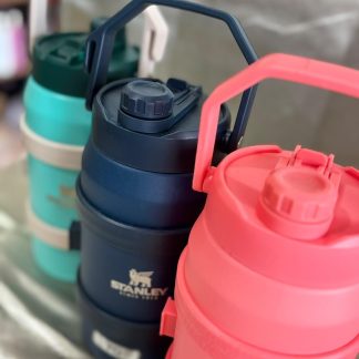 Termolar, doble pico, doble agarre, con porta vaso y yerbera. 1.900ml