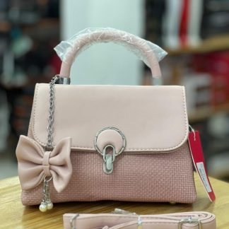 Cartera de mano con correa y monedero
