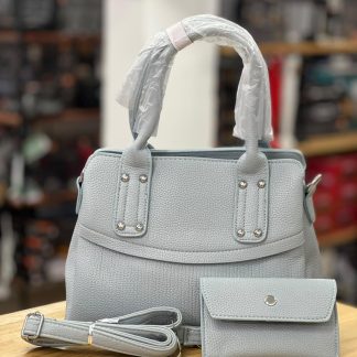 Cartera de mano con correa y monedero